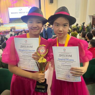 Дуэт Ашировой Медины и Ануаркызы Амелии -  1 место Международного конкурса-фестиваля “NAURYZ MUSIC FEST”